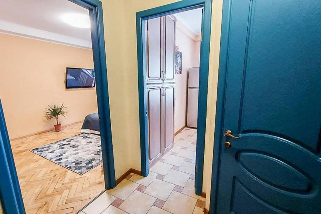 Cozy Flat Apartment Kiev Ngoại thất bức ảnh